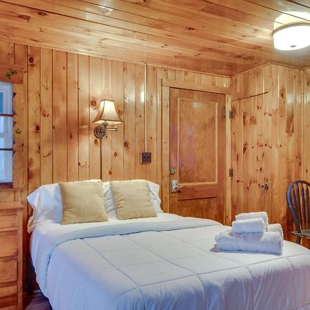 Cozy Laconia Studio With Pool Access - 2 Mi To Lake! Διαμέρισμα Εξωτερικό φωτογραφία